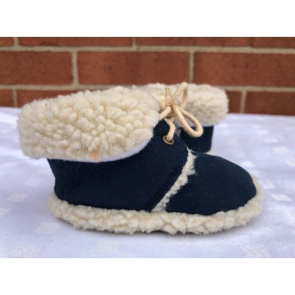 Gold Bug Baby Boy Girl faux Fur lace up navy Shoes Size S Small faux suede